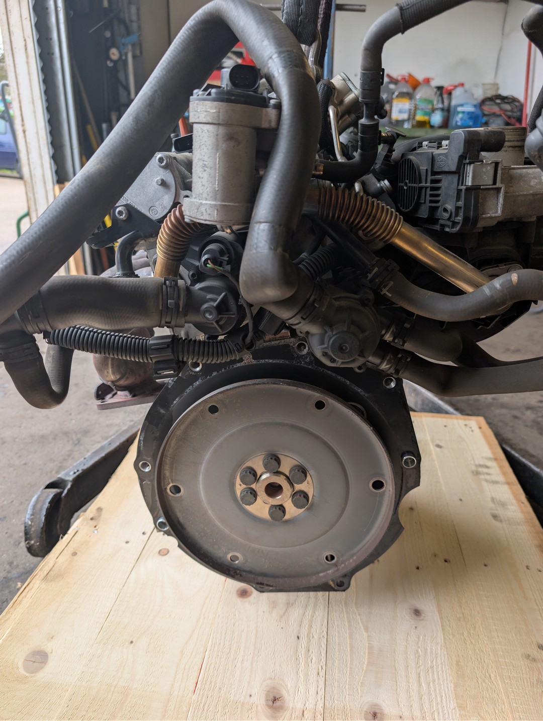 Heckklappe Passat Variant 3C Kombi Silber LA7W Kofferraumklappe 250 € VB Nur Abholung Industriestrasse 8a, 32825 Nordrhein-Westfalen - Blomberg 08.07.2026 3 Art Ersatz- & Reparaturteile Beschreibung Komplette Heckklappe für Passat Variant 3C Kombi Silber LA7W Kofferraumklappe FZ Schein : VW Variant 3C 1.6 BLF 85kw/115Ps Silber LA7W ca.140.000km 2. Hand PKW EZ.2007 Passgenauigkeit beachten Gebrauchte geprüfte Ersatzteile Teileinformation Pos. (1) Teilenummer 09G 300 038 JX Benennung 6-Gang-Automatikgetriebe Bemerkung 61:15 Modellangabe HXK Angebote bitte Bilder beachten! Mobil / WhatsApp Ingo 01725226162 Paketversand bis 10Kg DHL kostet 10€ Paletten Versand z.B. Getriebe Motor kostet 120€ DHL Cargo Spedition Selbstabholung von Ingo Jose Industriestraße 8a 32825 Blomberg Bezahlung BAR Überweisung oder per PayPal https://www.kleinanzeigen.de/pro/ersatzteilhandel-ingo-jose Keine Gewährleistung auf Anbauteile !! – Bild 13